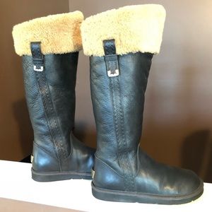 Knee High Brown Leather Uggs 💯 Authentic